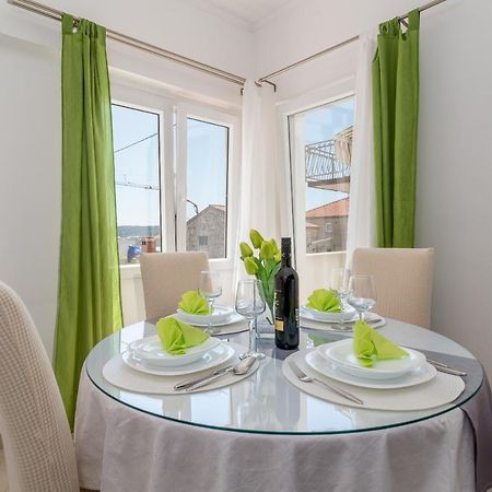 Apartment Roko Trogir Buitenkant foto