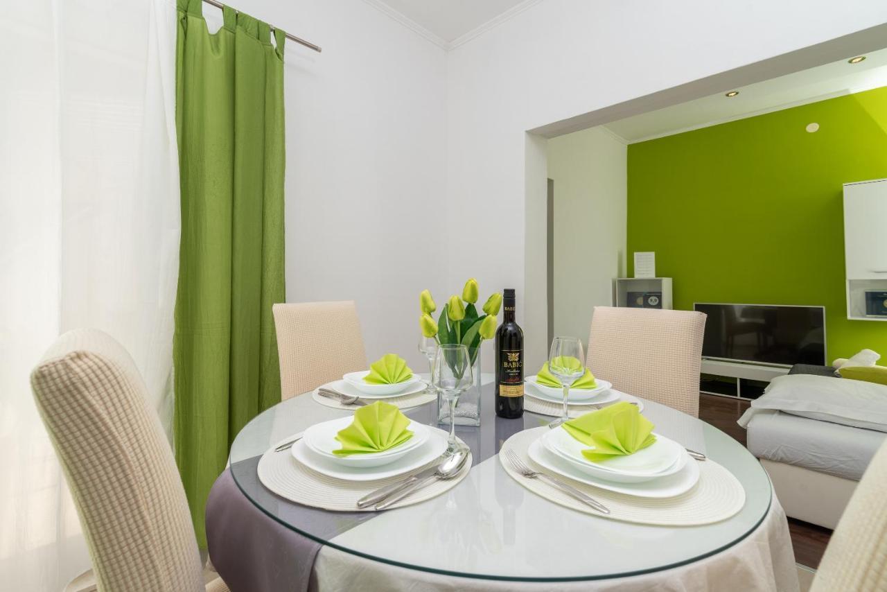 Apartment Roko Trogir Buitenkant foto