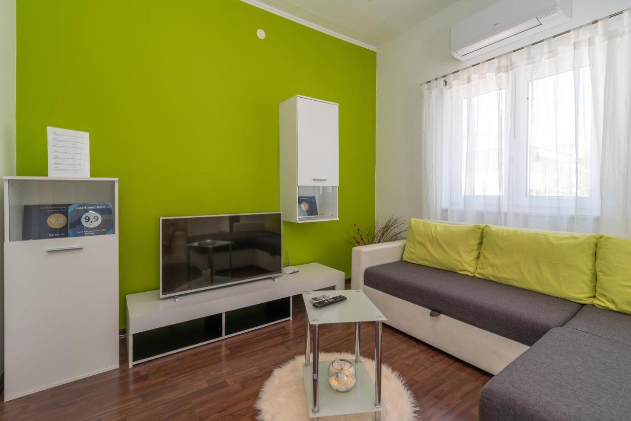Apartment Roko Trogir Buitenkant foto