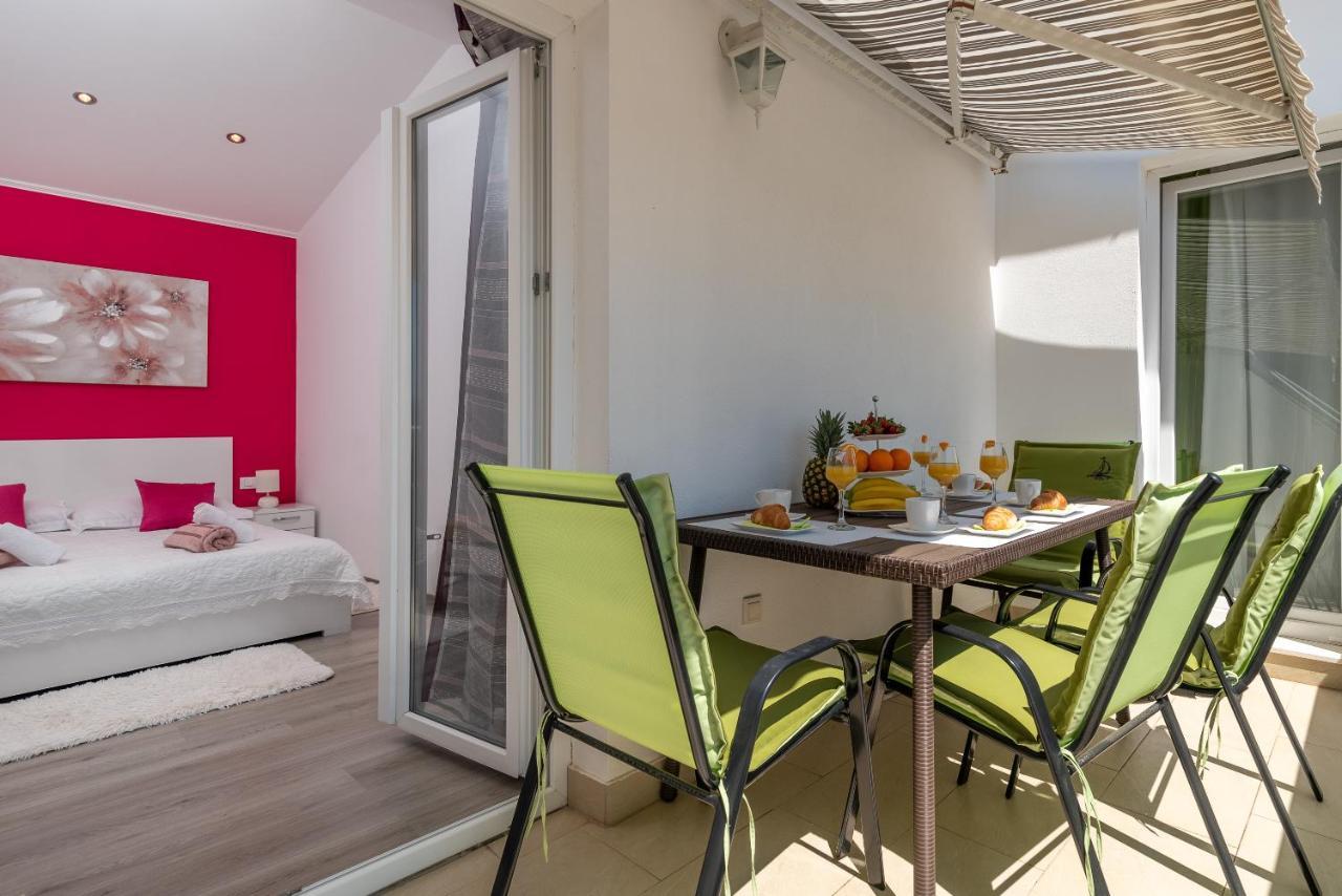 Apartment Roko Trogir Buitenkant foto