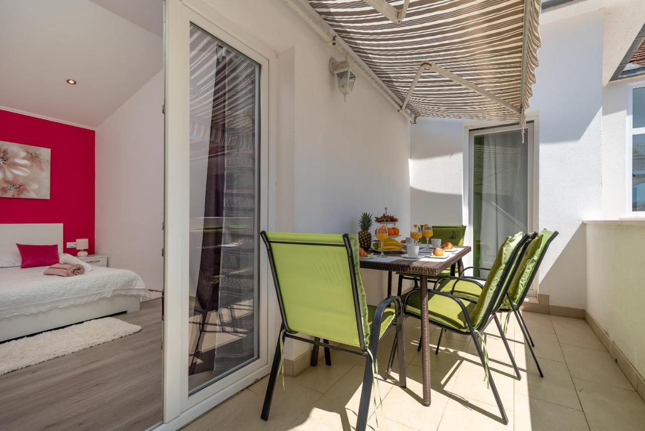 Apartment Roko Trogir Buitenkant foto