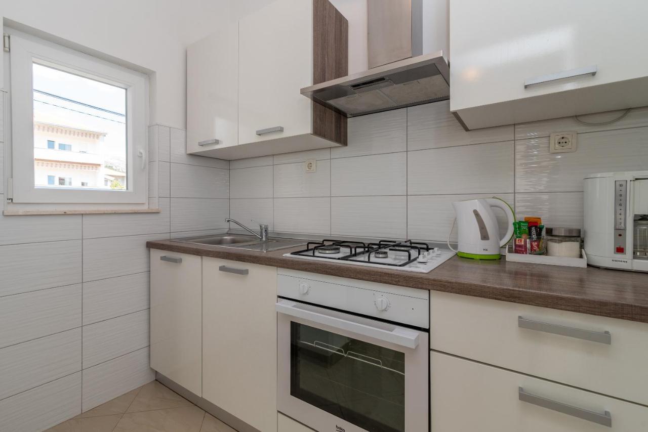Apartment Roko Trogir Buitenkant foto