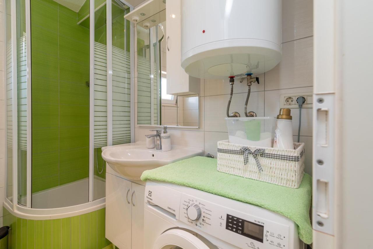 Apartment Roko Trogir Buitenkant foto